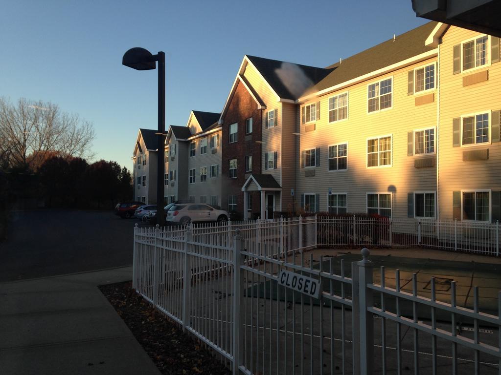 Cresthill Suites Suny University Albany Exterior foto